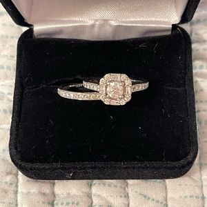 Diamond wedding set